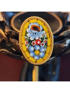Vintage Italian Micro Mosaic Oval Brooch Pin Floral Design Gold-Tone Frame